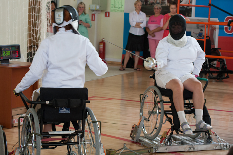 Организации занимающиеся инвалидами. Спорт для инвалидов. Дети инвалиды в спорте. Дети инвалиды спортсмены. Дети инвалиды занимаются спортом.